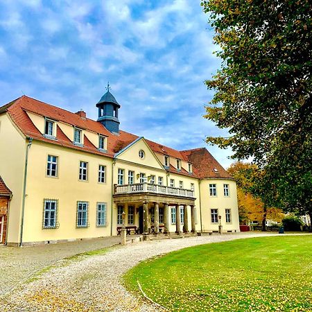 Hotel Garni Schloss Grochwitz Herzberg  エクステリア 写真